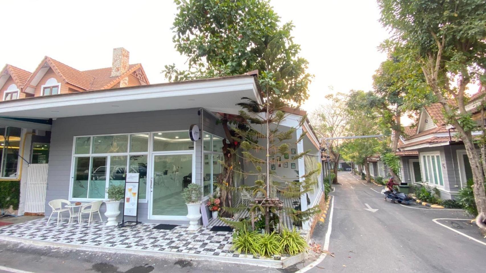 Baan Dara Resort Sara Buri Dış mekan fotoğraf